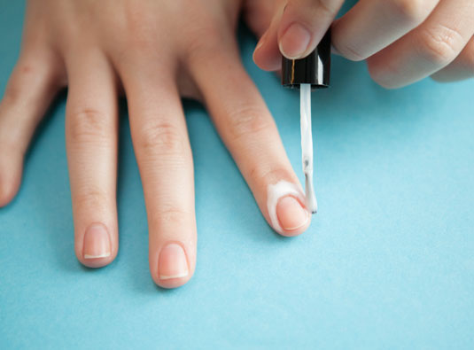 How to Remove Gel Nail Polish the Right Way, According to Experts | SELF