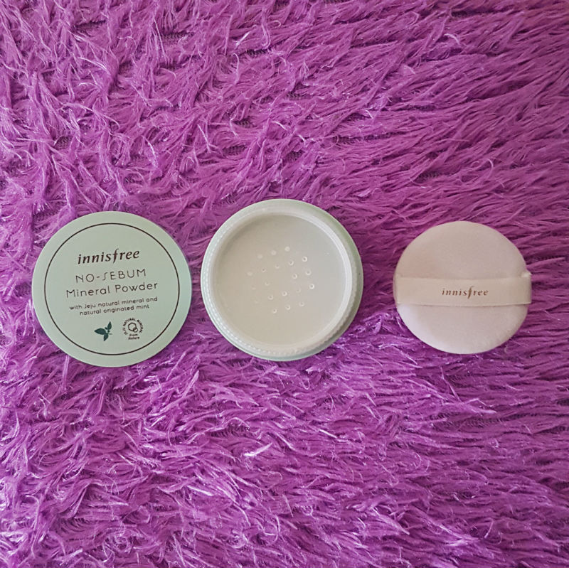 Innisfree mineral powder. Innisfree Mineral Powder 2 Colors. Innisfree Mineral shimmering Powder. Innisfree no Sebum Mineral Powder. Innisfree Matte Mineral пудра.