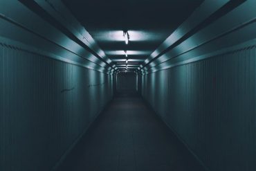 hallway escape room