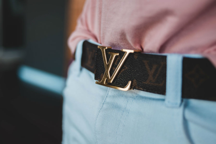5 Ways to Wear a Designer Belt Bag - Style Vanity