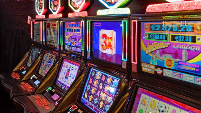 10 Creative Ways You Can Improve Your Slots
