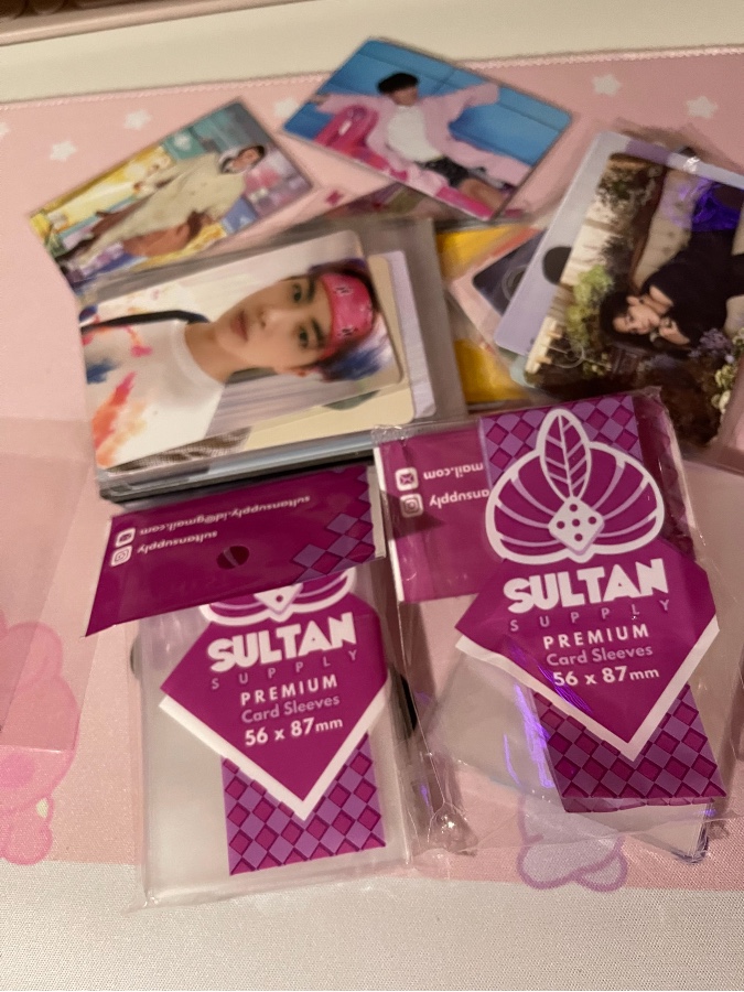 BEST PHOTOCARD SLEEVES FOR YOUR KPOP COLLECTION