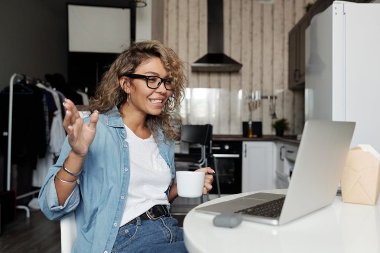 future of estimating - telehealth psychologist video chats