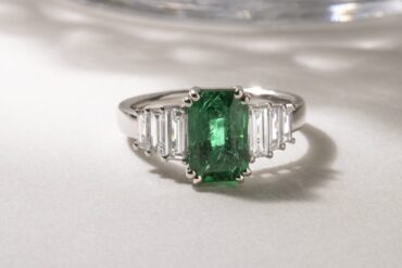 green diamond ring
