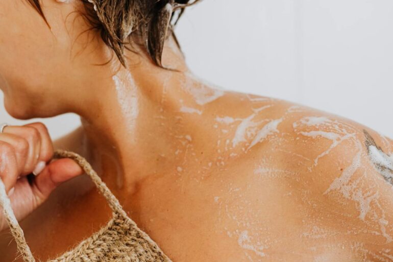 niacinamide body wash