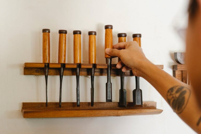 woodworking tools for beginners